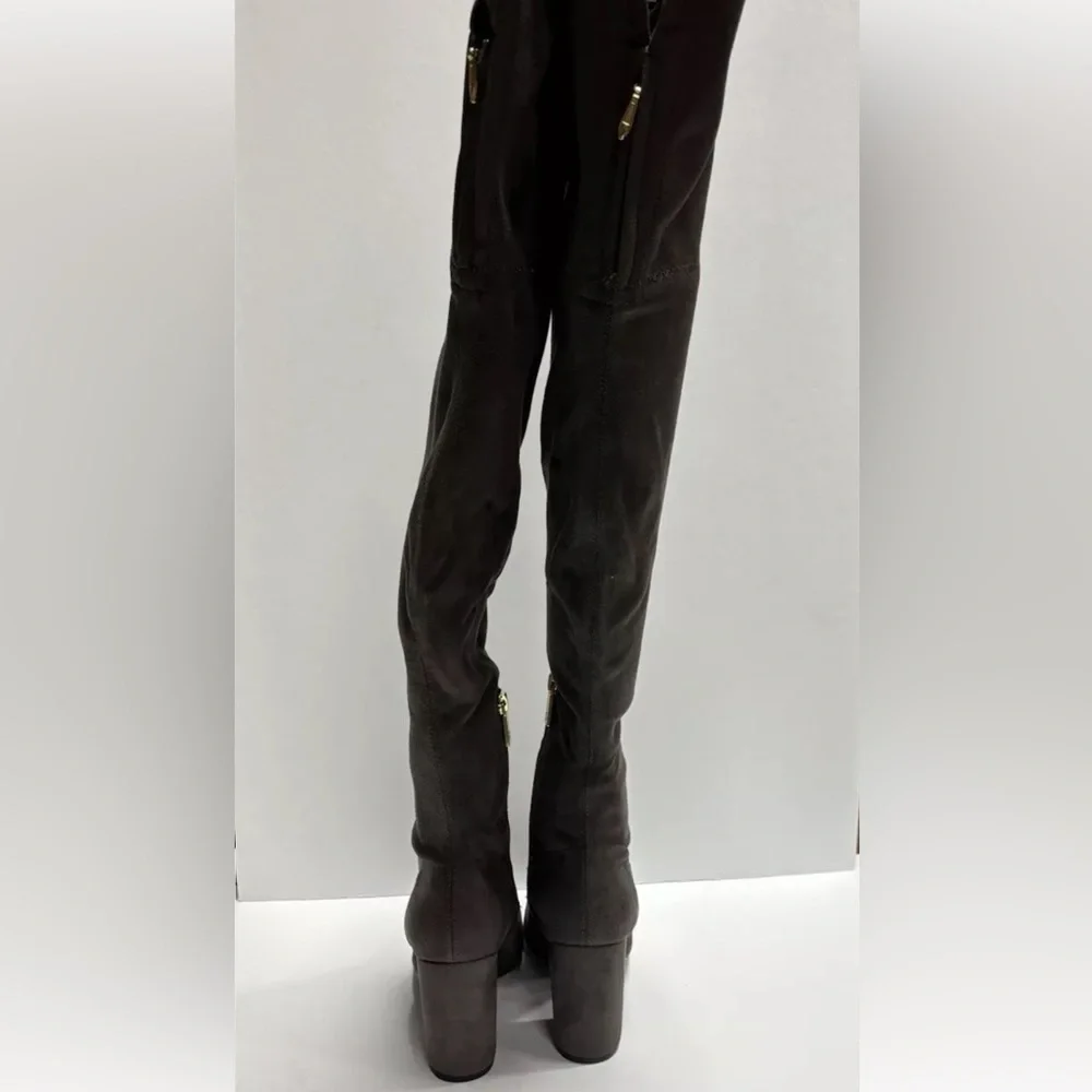 Kenneth Cole New York Women’s Carah, Over The Knee Boots Gray, Size 6 M